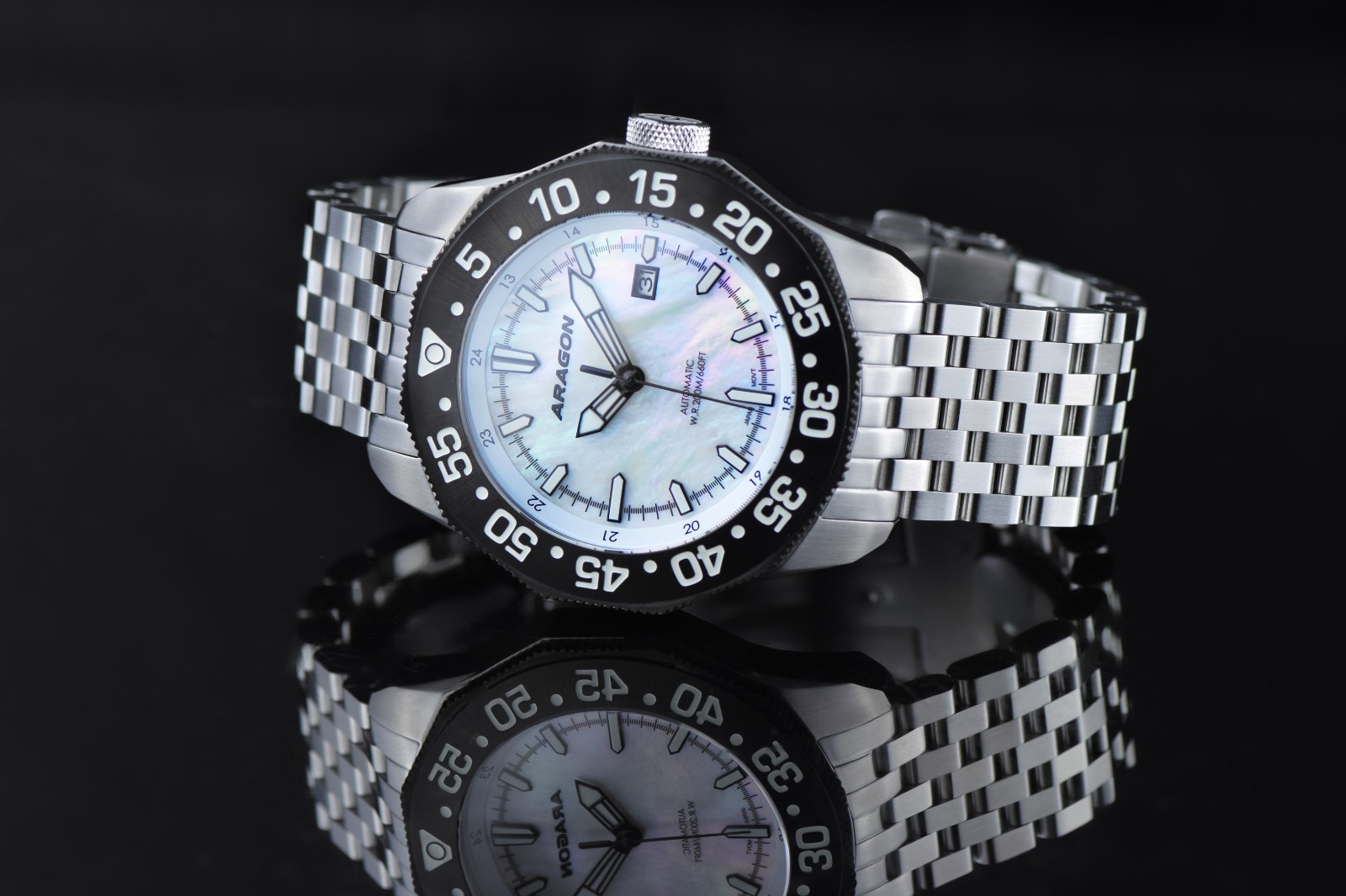 ARAGON A518WHT Sea Charger G3 NH35