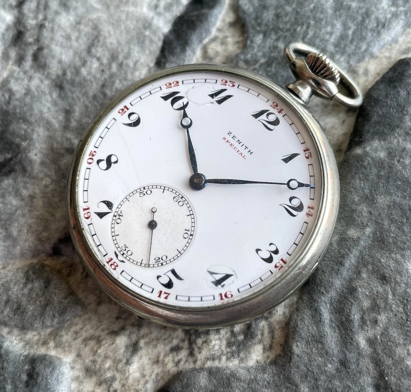 ✩ Antique ZENITH Special old pocket watch