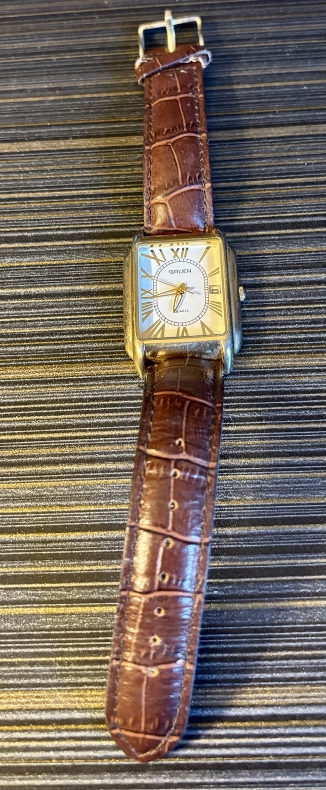 Men’s Gruen Precision Quartz Watch