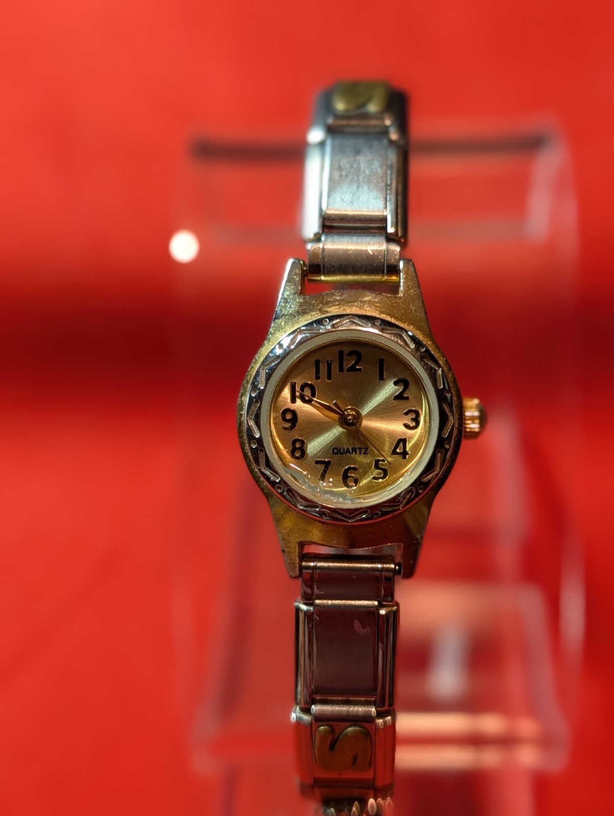 Watch with D’Linq Charms