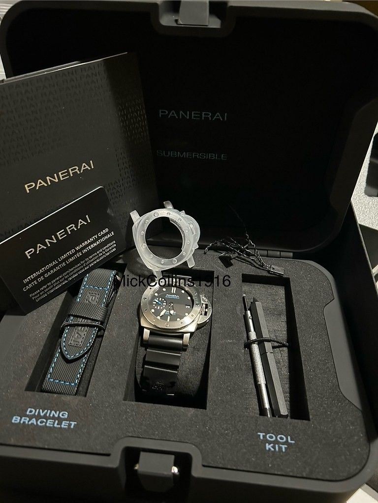 Panerai Submersible – PAM00973 PAM 973 42mm full set, Warranty through 09/29