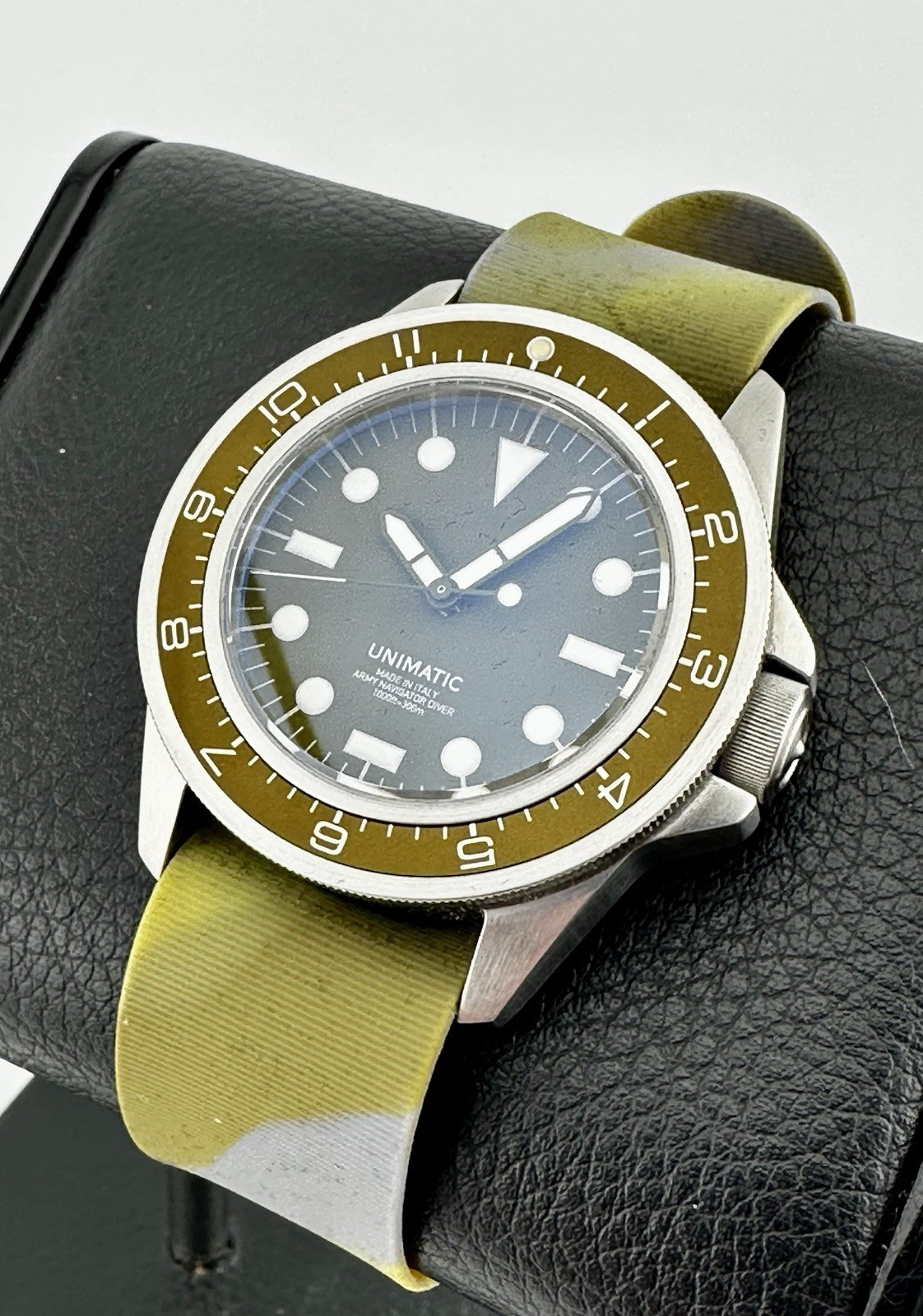 Unimatic U1-DZ Limited Edition 400 Pieces Military 300m Diver Olive Green Dial