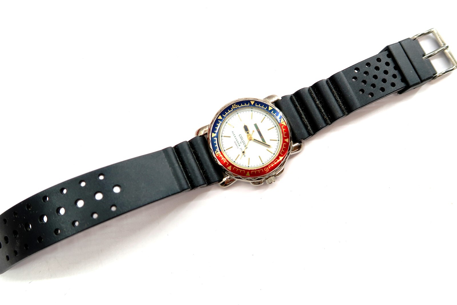 COLOURS by ALEXANDER JULIAN Mens Quartz Watch 40mm Case NEW BATTERY WORKS GREAT