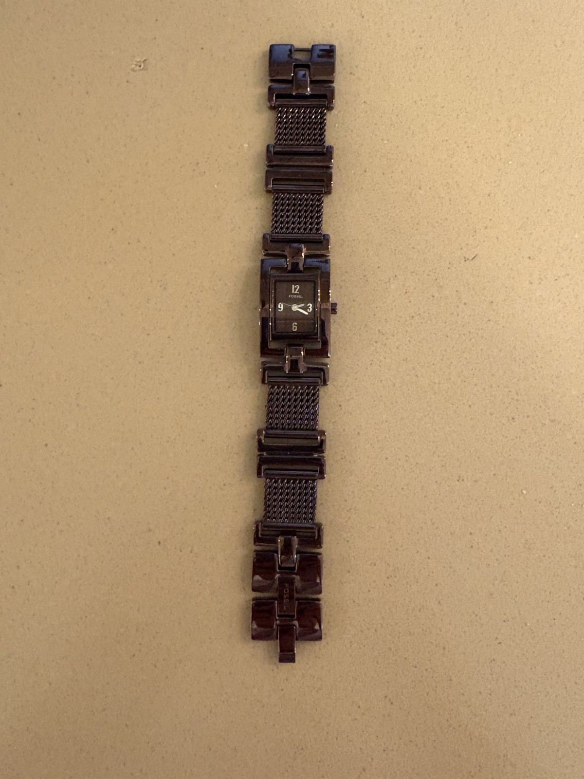 FOSSIL WOMANS WRIST WATCH*BRONZE**STAINLESS STEEL*WATER RESISTANT*ES 2024