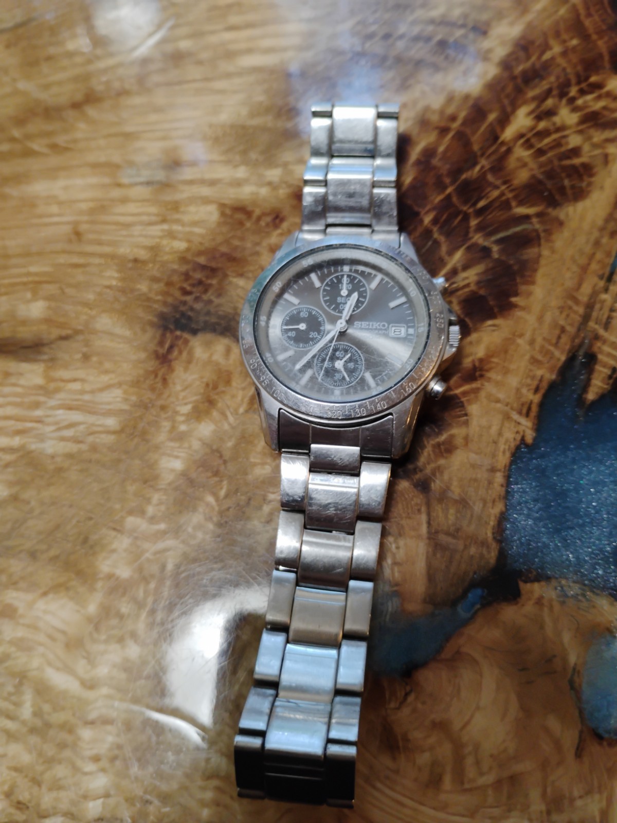Seiko Men’s Chronograph 7T92-0DW0 Quartz Stainless Steel Watch