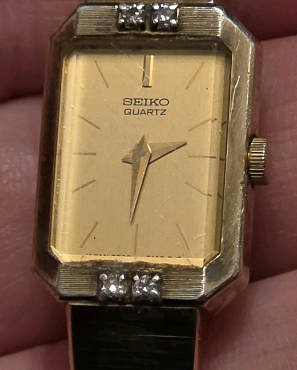 Vtg SEIKO Womens 2E20-5099 Diamond Bezel Gold Dial 14mm Quartz Watch, 7 1/4″
