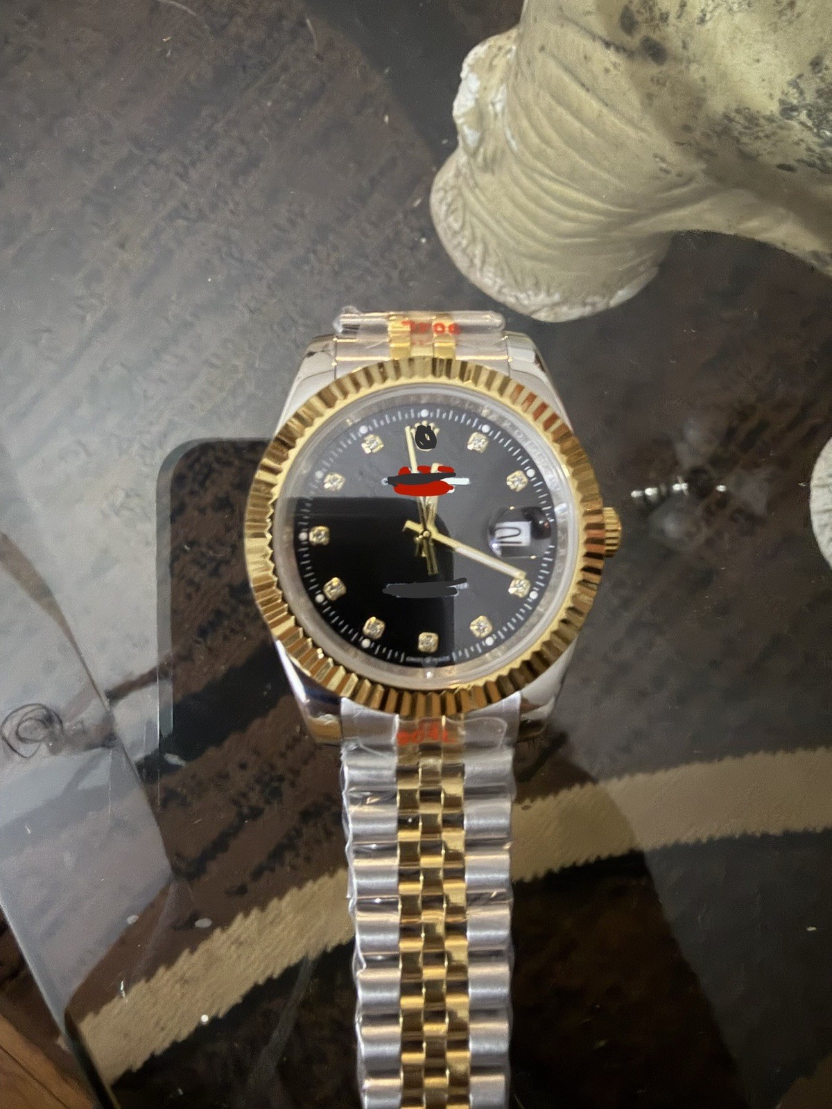 Two-Tone Gold/Silver Fluted Bezel Black Dial Diamond Markers Date Quartz Watch