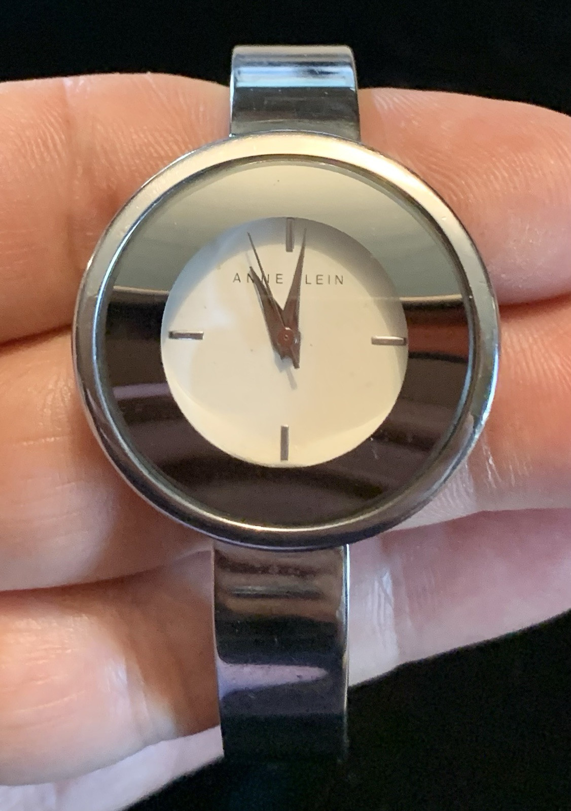 Vintage Anne Klein Silver Tone & Black AK 1083 Y121E Stainless Steel Wristwatch
