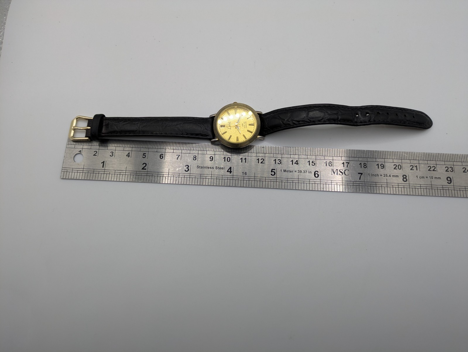 24K Gold Leaf Diamonds Limit 6871S Quartz Dial Untested Bracelet Watch 30.1mm