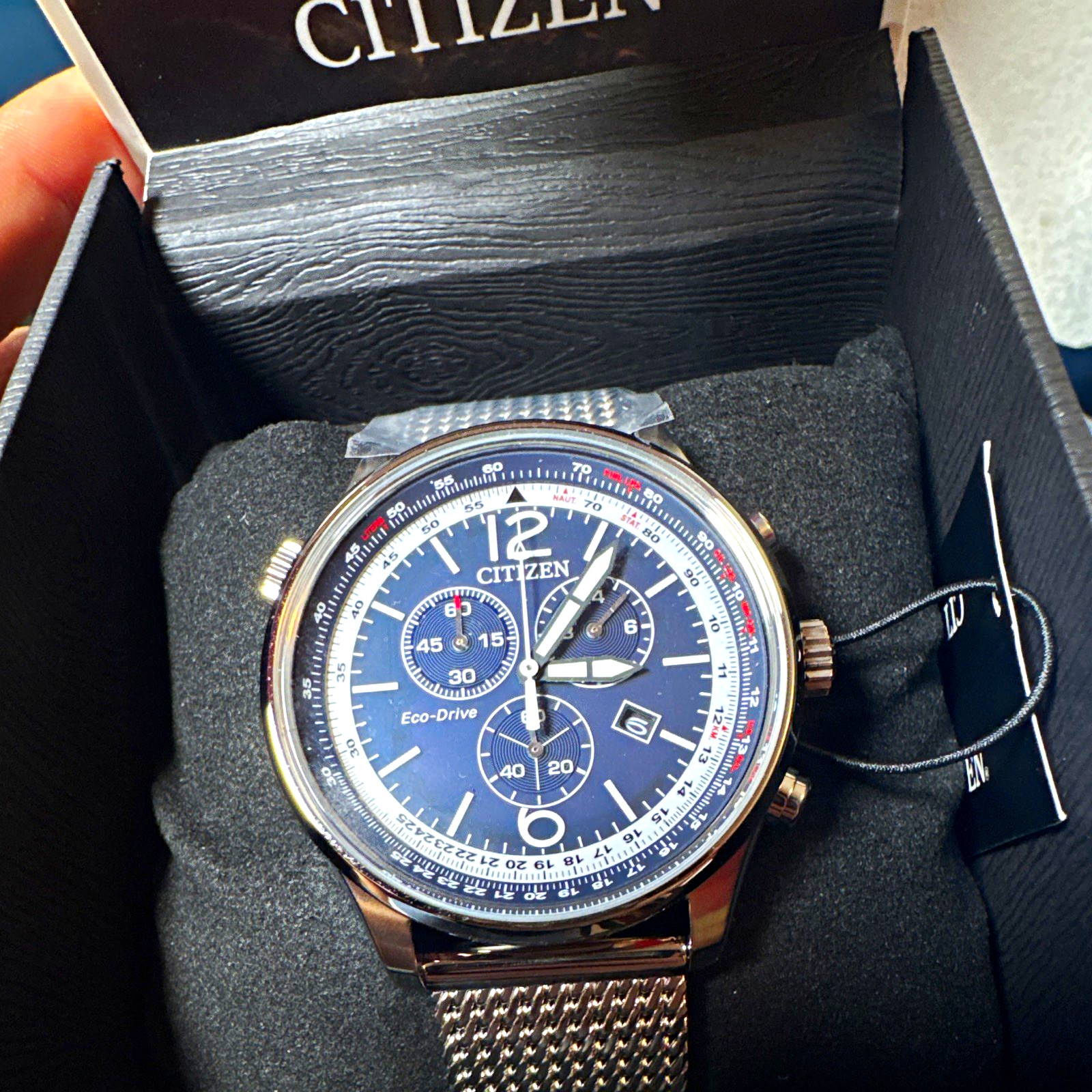 Citizen Eco-Drive Chronograph Date Blue Dial 43mm Silver Mesh Watch w/Box