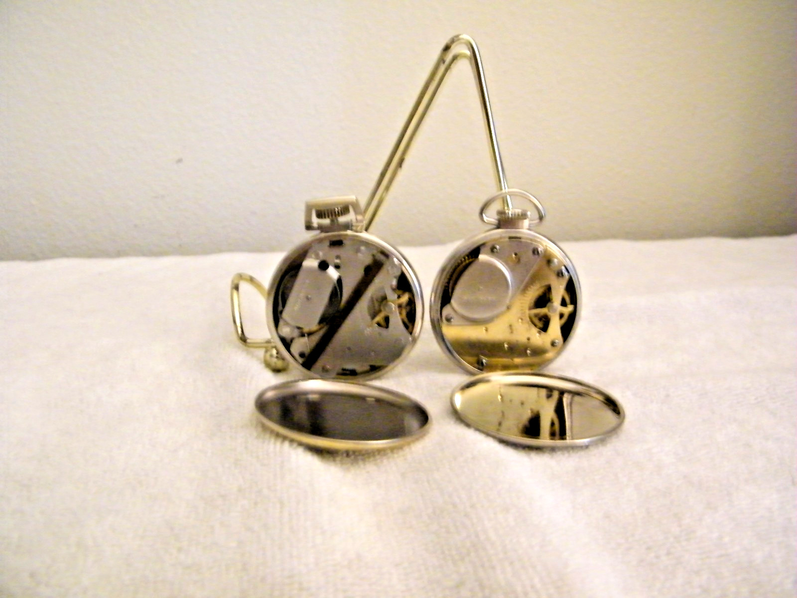*****GENUINE WESTCLOX SCOTTY BLACK DIAL WIND UP POCKET WATCH FOR PARTS*****