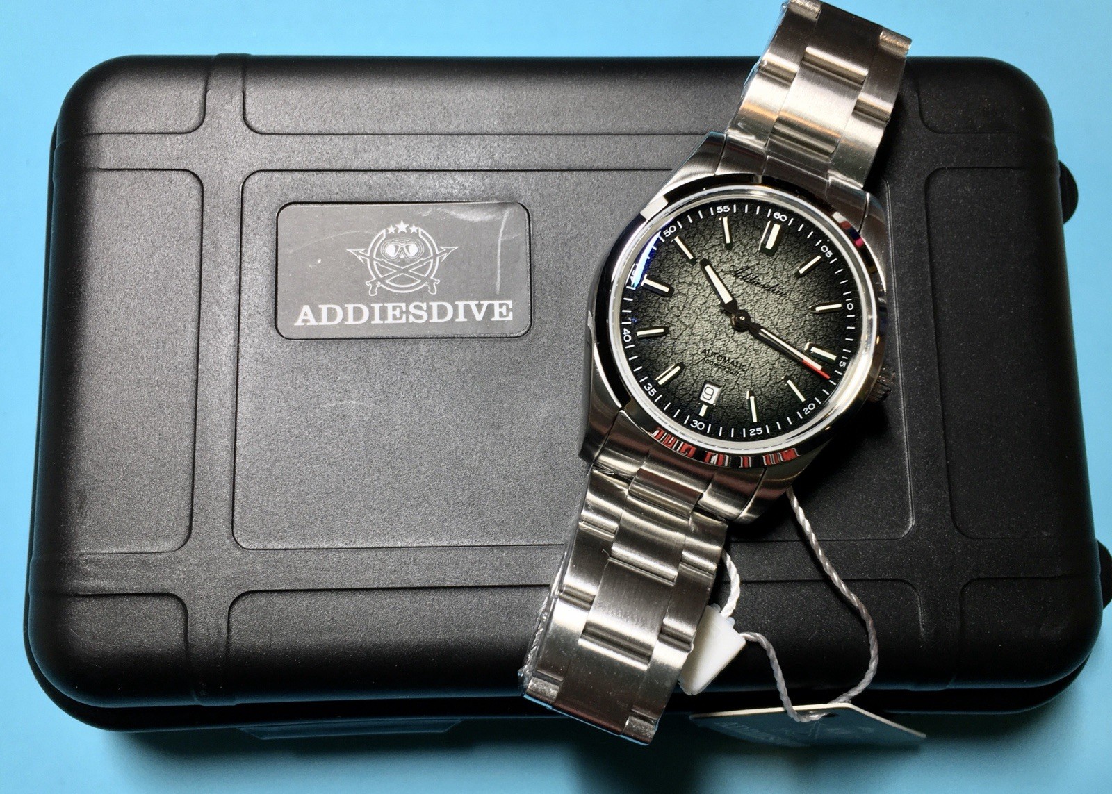 ADDIESDIVE GREY FUME CRACKED ENAMEL DIAL WATCH 39MM SPORT SWISS BGW9 K1 CRYSTAL