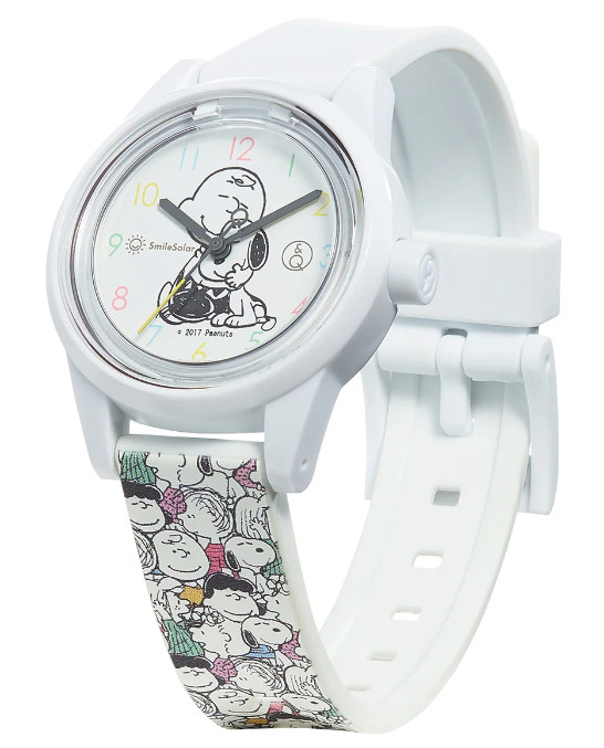 CITIZEN Q&Q Snoopy Charlie Brown Peanuts Watch RP01-806 White Solar Power
