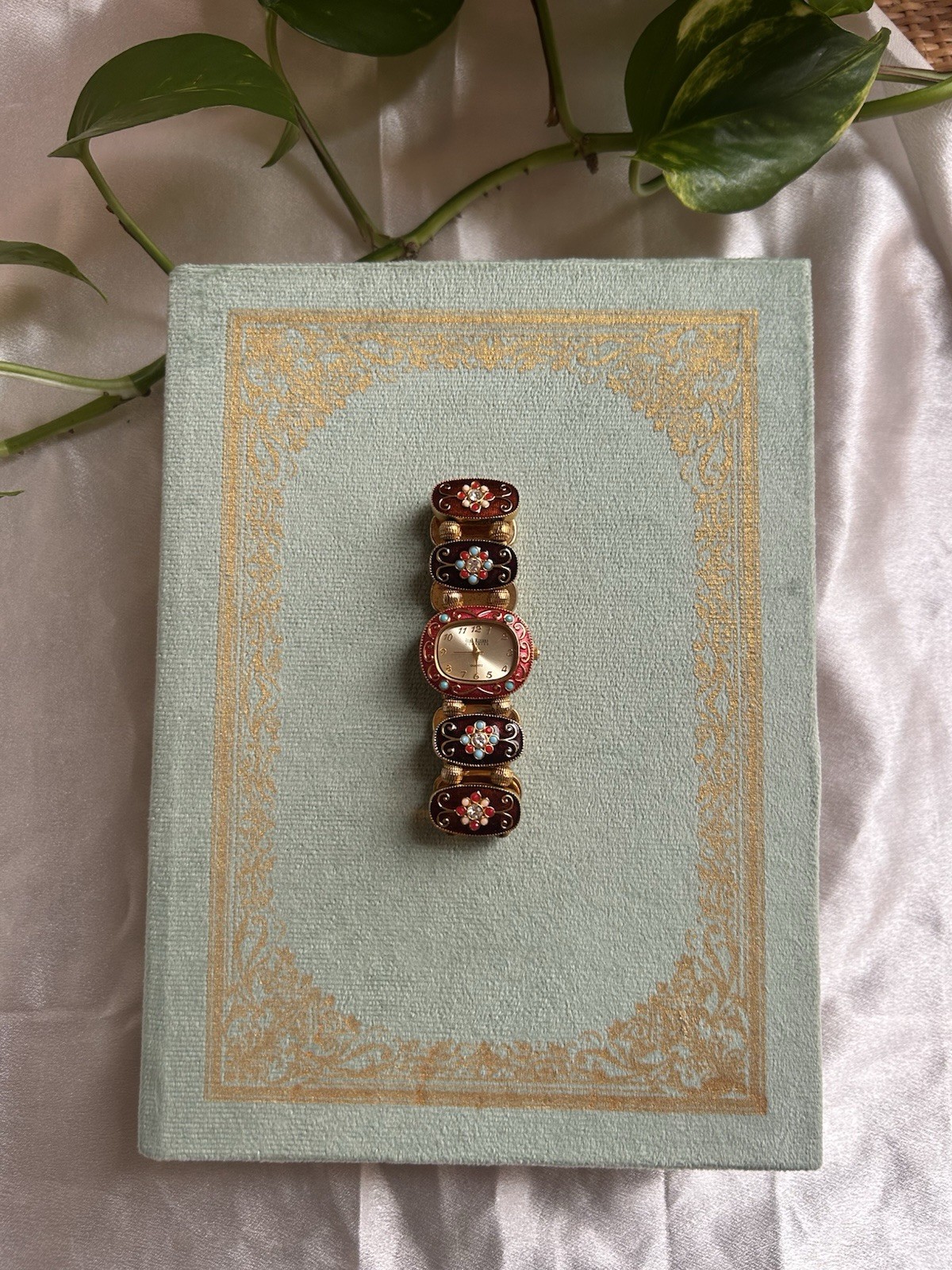 Vintage RARE Joan Rivers Floral Porcelain Watch
