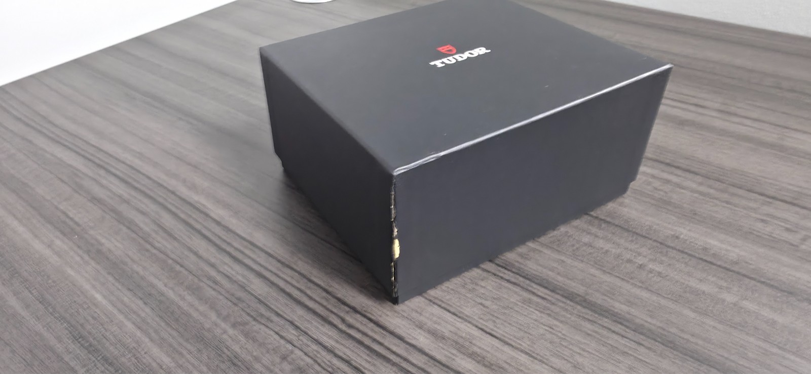 Tudor Black Bay Chrono “Carbon 26” M79377KN Box and Papers