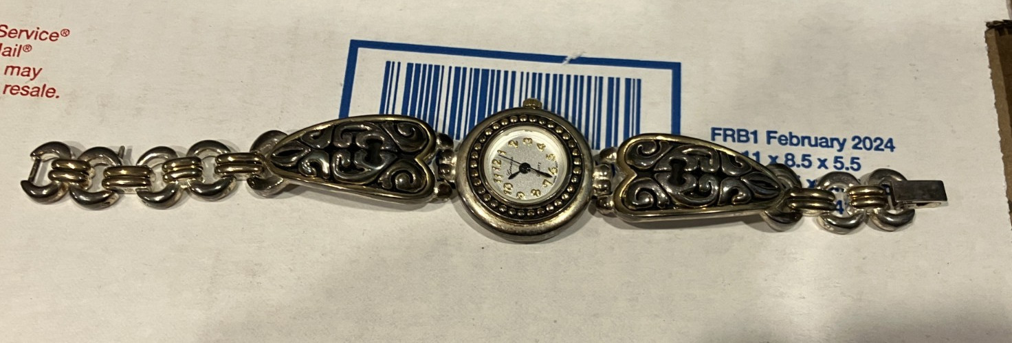 Geneva Elite Watch – Women’s Deco style Intricate Silver and Black Design