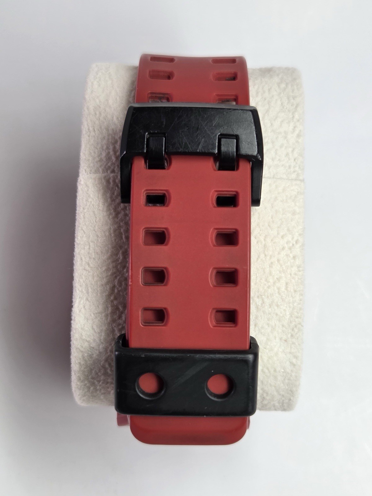 Casio G-Shock GA-700-4A 5522 Red Analog Digital Watch 200M Illuminator Works