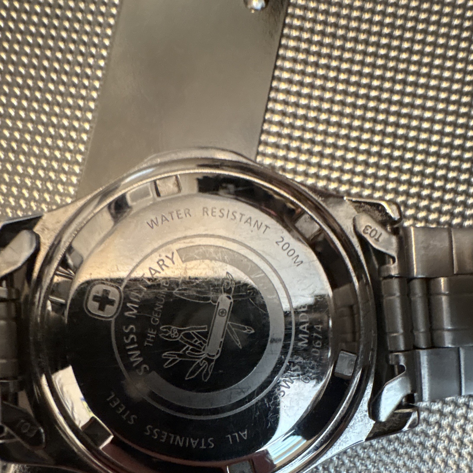 Wenger Swiss Military Diver Quartz 200m Black Dial Stainless Bracelet Box Papers