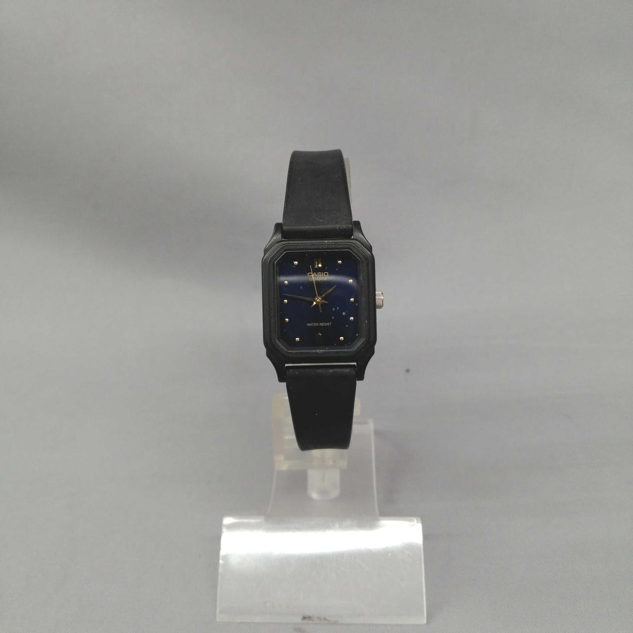 CASIO LQ-142 Watch