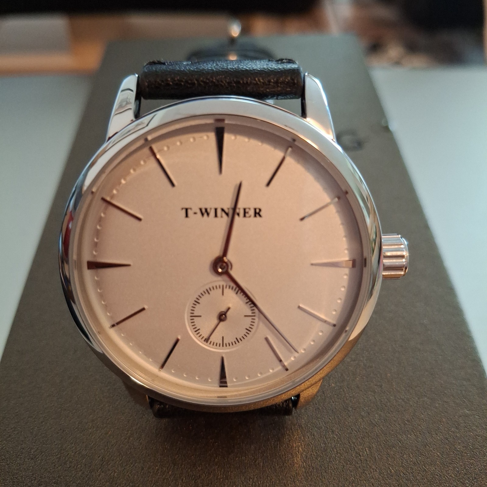 Forsining T-Winner Mens Watch. Silvertone,Mechanical Hand Wind,Black Band.