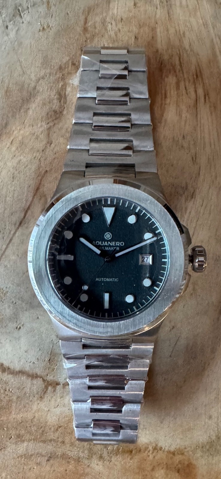 Aquanero Sailmaker Men’s Diver Automatic OBSIDIAN NERO Watch