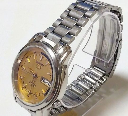 SEIKO5 automatic winding 1970s vintage wristwatch men’s Seiko 5 male antique 7s2