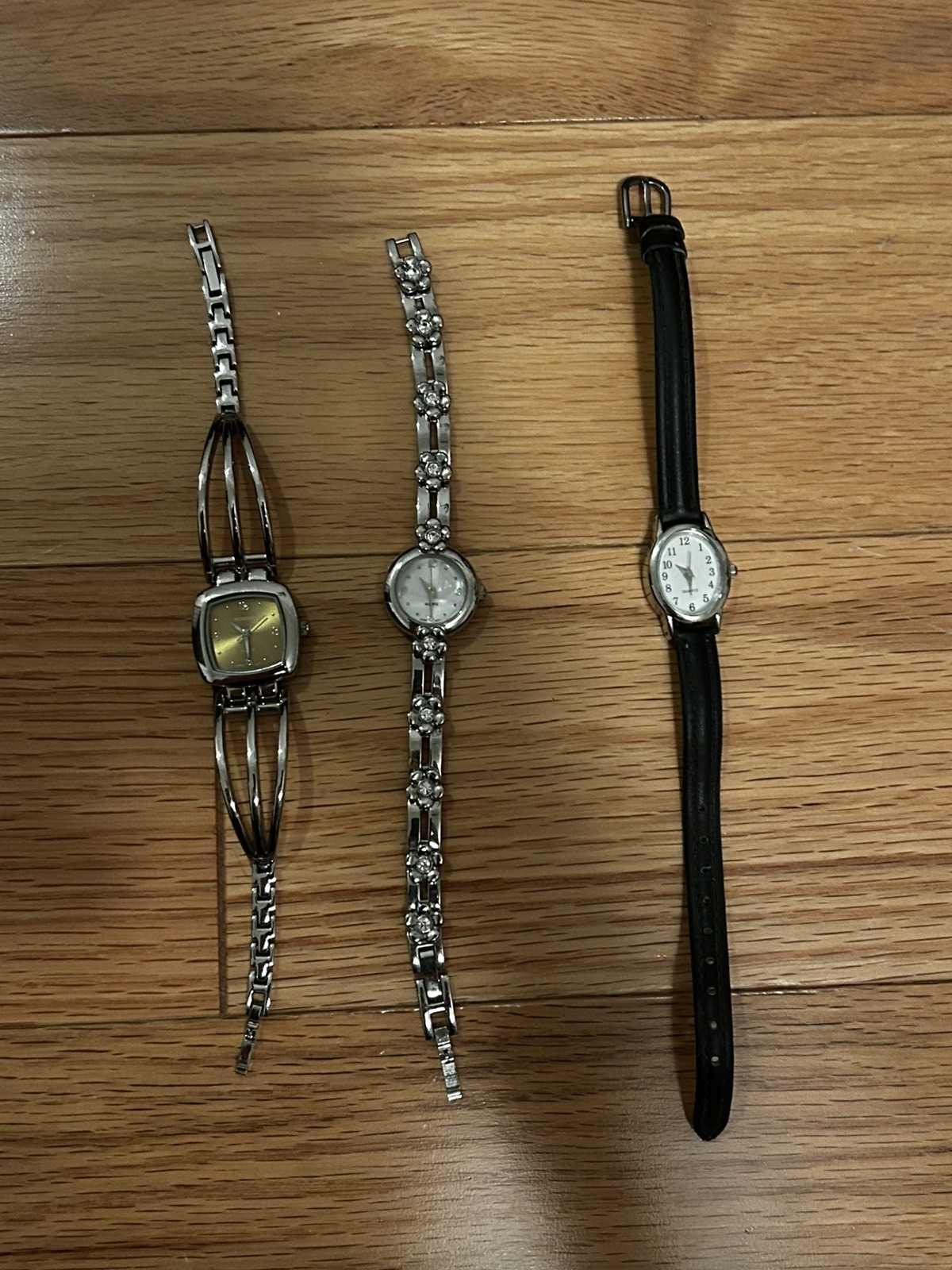Mixed Watch Lot 3 Rumors Quartz Running Used