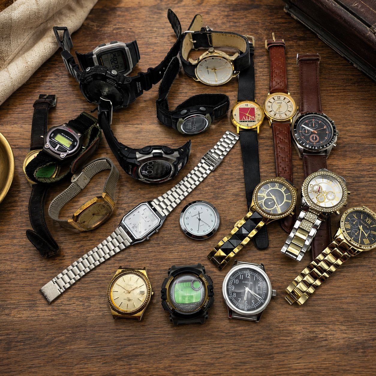 Men’s Watch Lot Parts Repair Untested Digital Quartz Vintage Mixed Brands 1.14 l