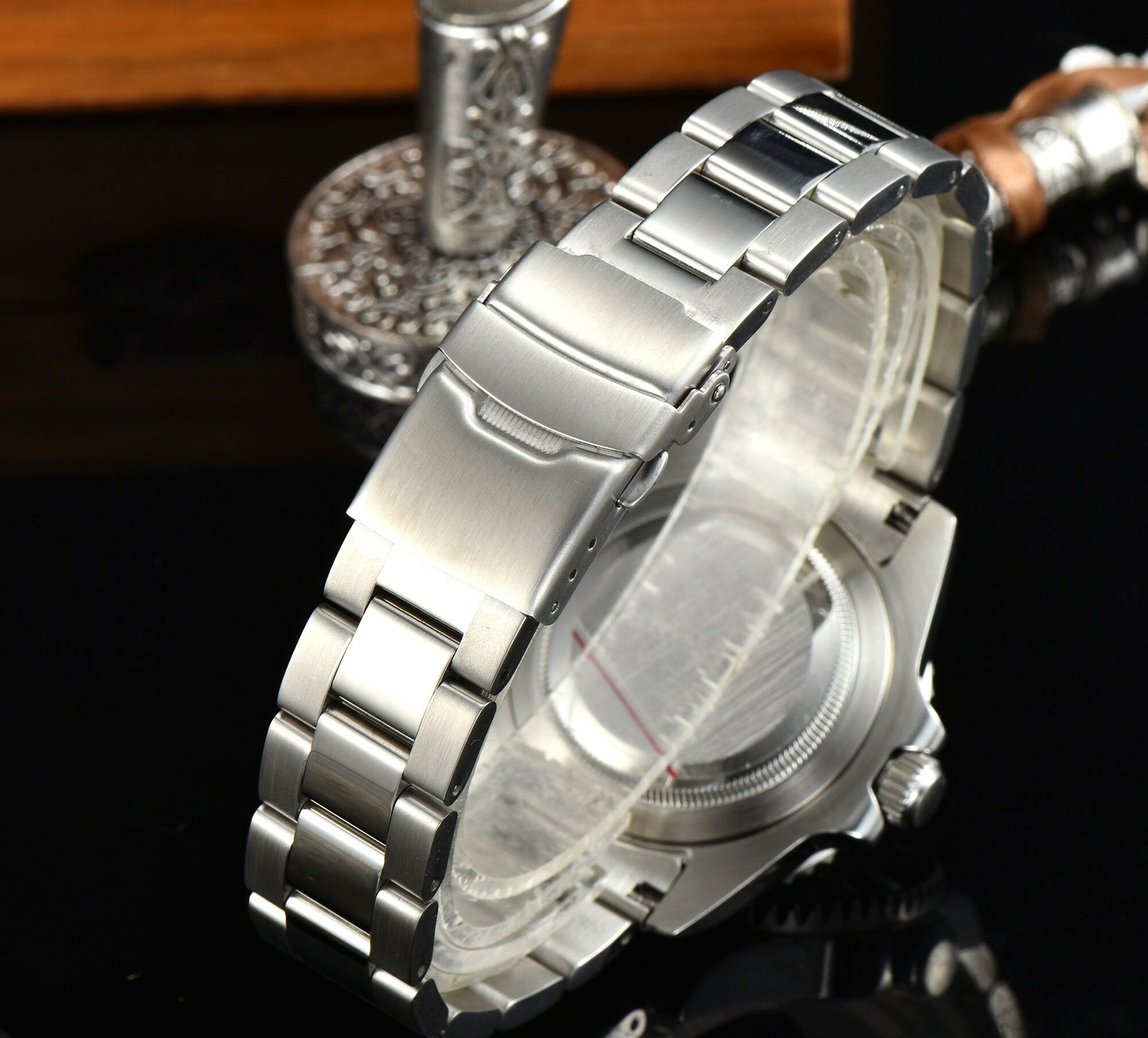 Diver 24 Jewel NH35A 40mm Auto Men Watch Blue Dial Grey Brushed Insert Polished