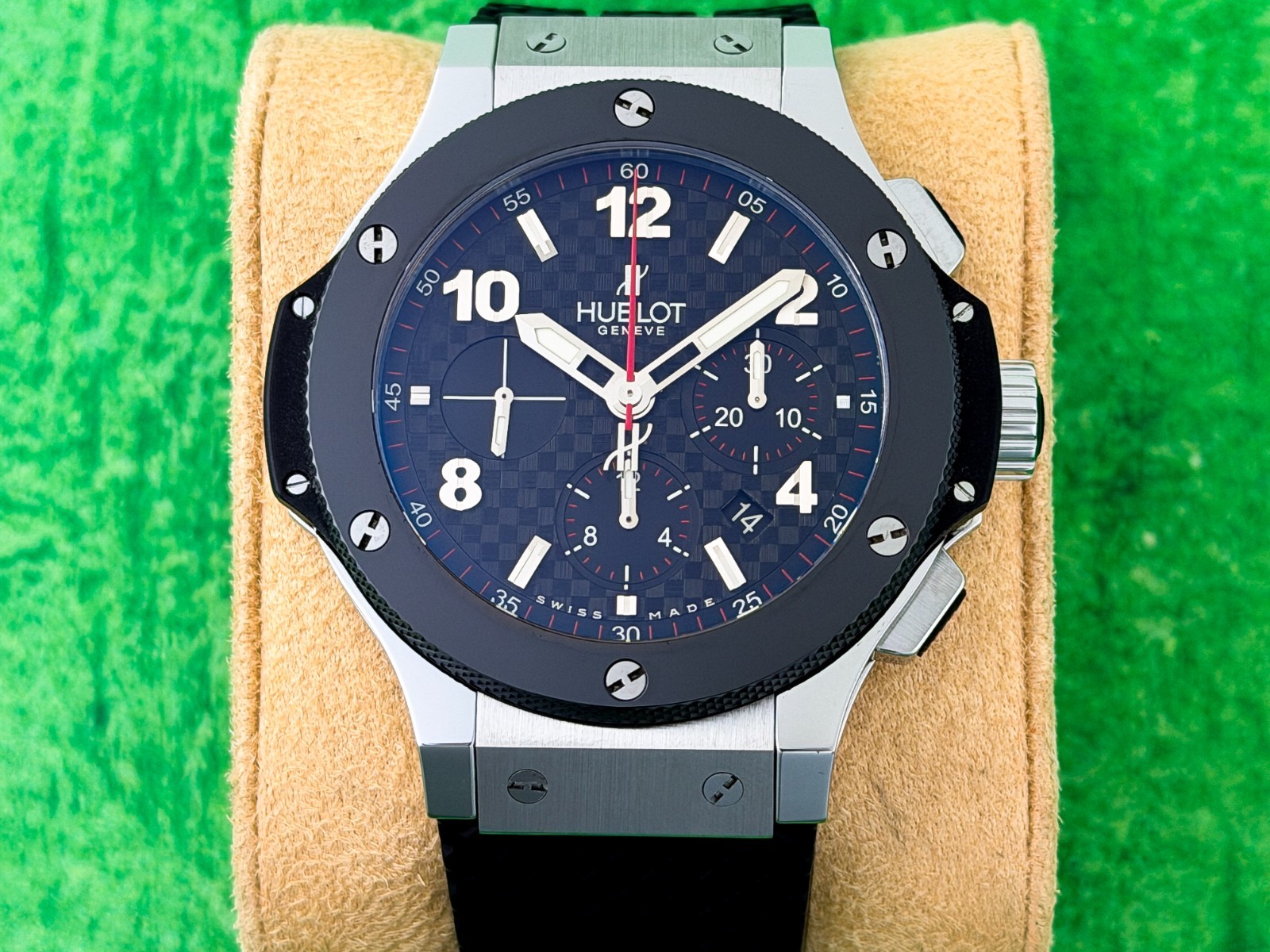 Hublot Big Bang 44 mm Ceramic Bezel Ref 301.SB.131.RX – Complete set Undated