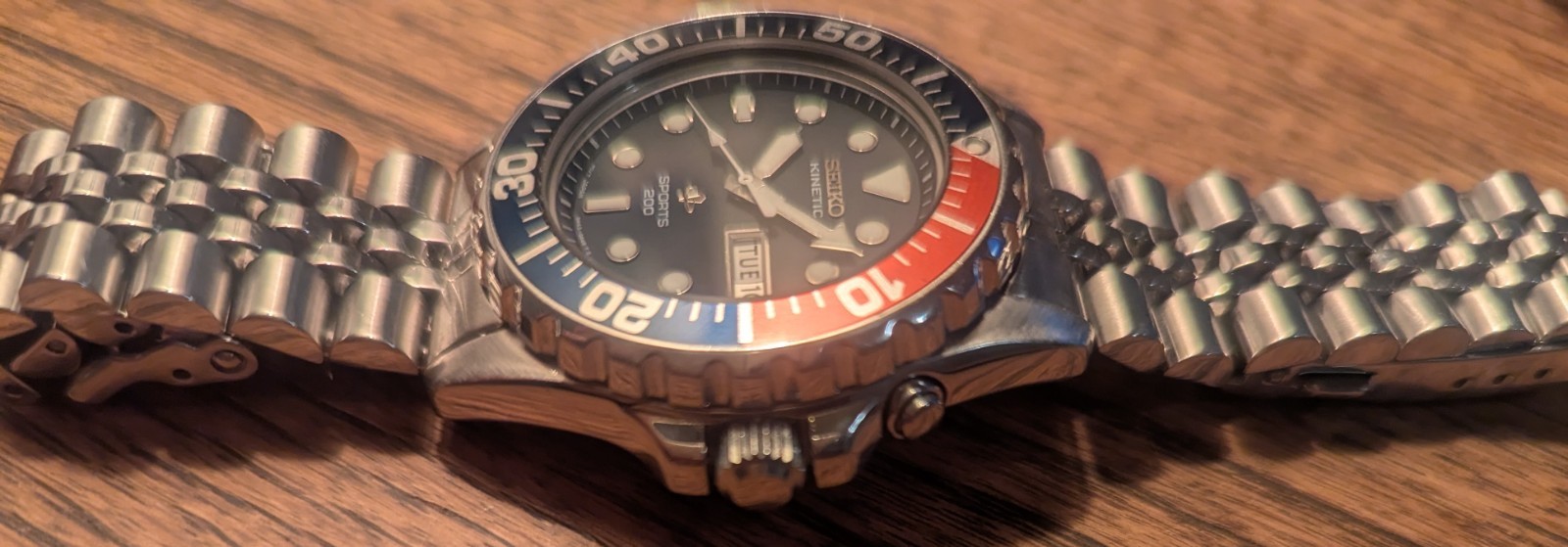 Excellent rare Seiko Kinetic Sports 200 Pepsi Red Blue Men’s Diver 5M43-0A49