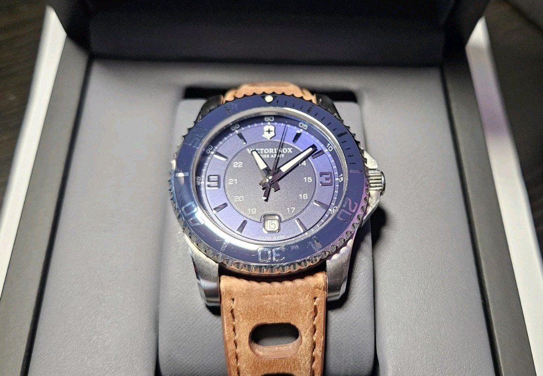 Victorinox Swiss Army Maverick Large Quartz Blue Dial Watch 241602