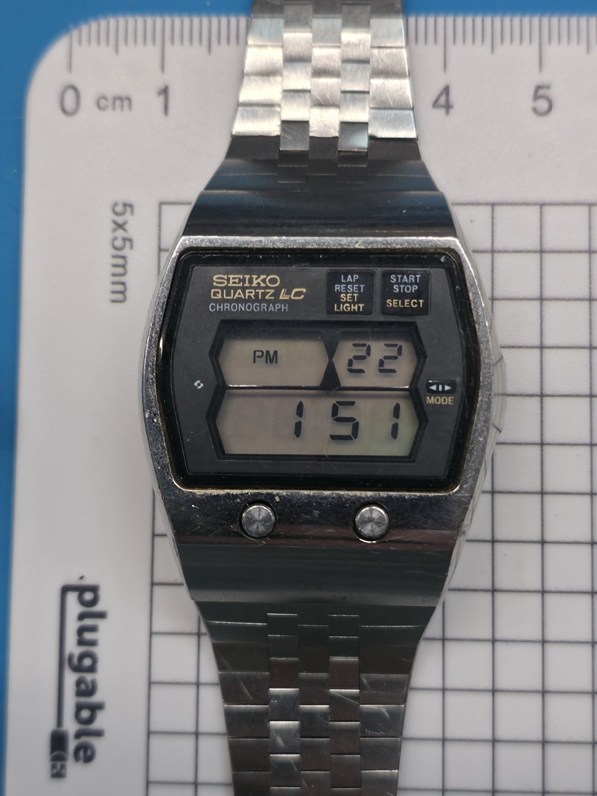 Vintage Seiko 0634-5001 Quartz LC Chronograph Digital Watch – Original Bracelet