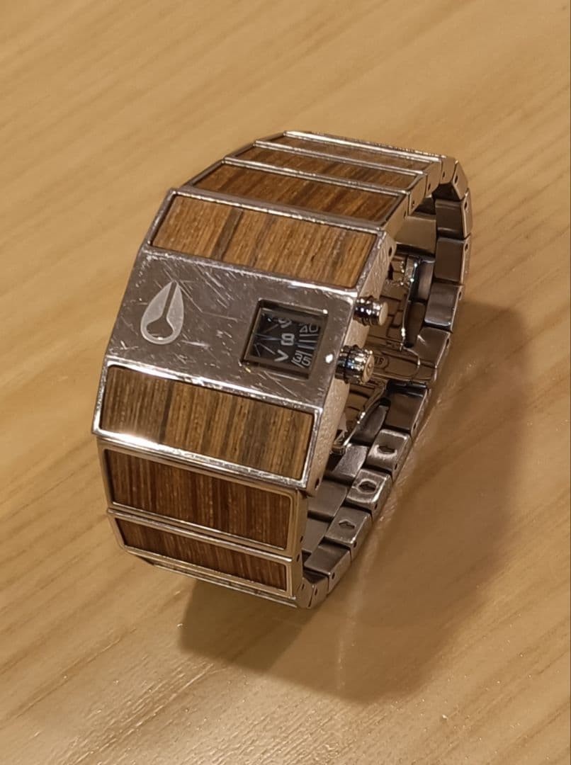 Nixon Rotolog Analog Quartz Wristwatch Woodgrain Wood 19cm No Box Used