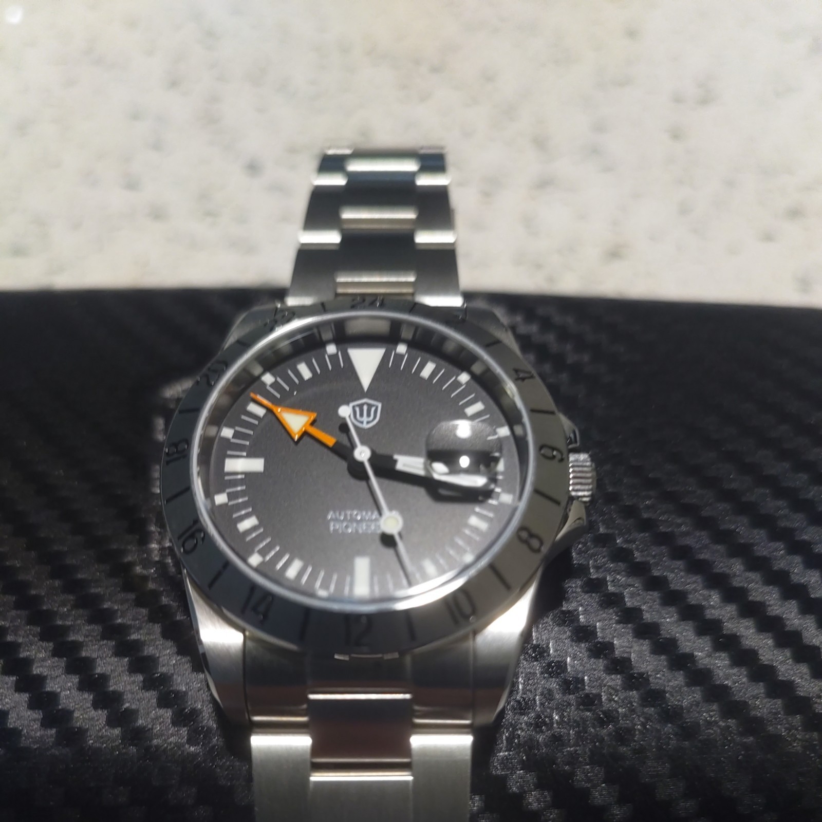 Watchdives Pioneer I GMT Auto