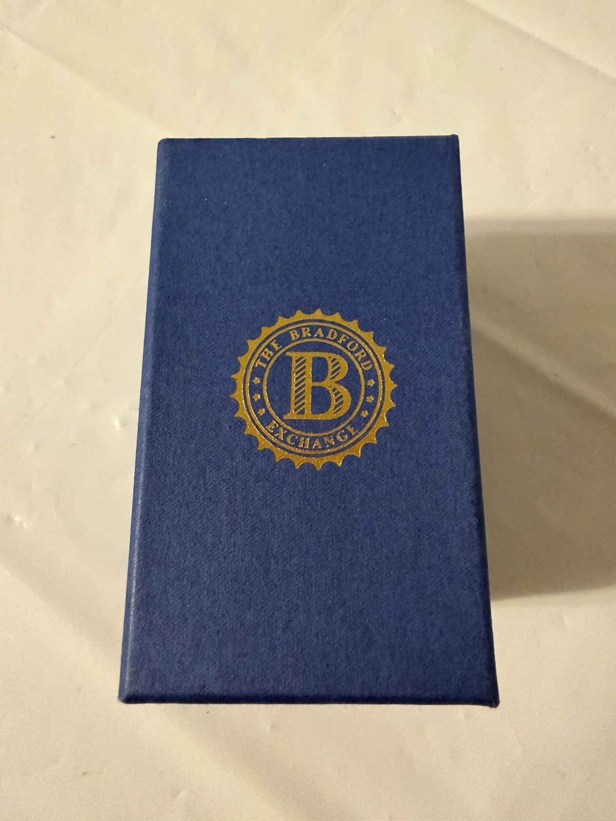 Bradford Exchange Ladies Watch – Preowned – Box & Papers – Needs Battery