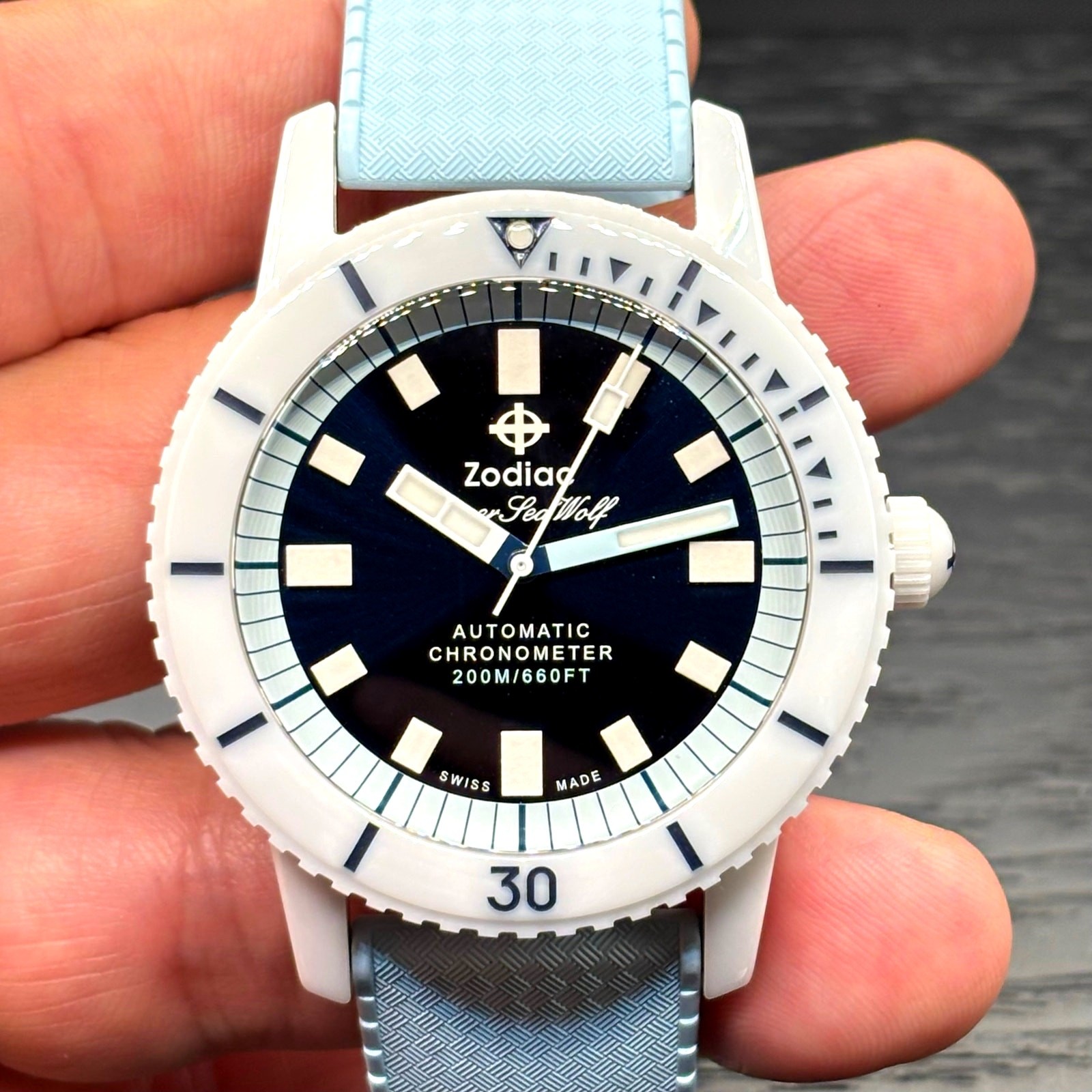 Zodiac Super Sea Wolf ZO9590 Automatic Compression Diver COSC Men”s Watch NIBWT