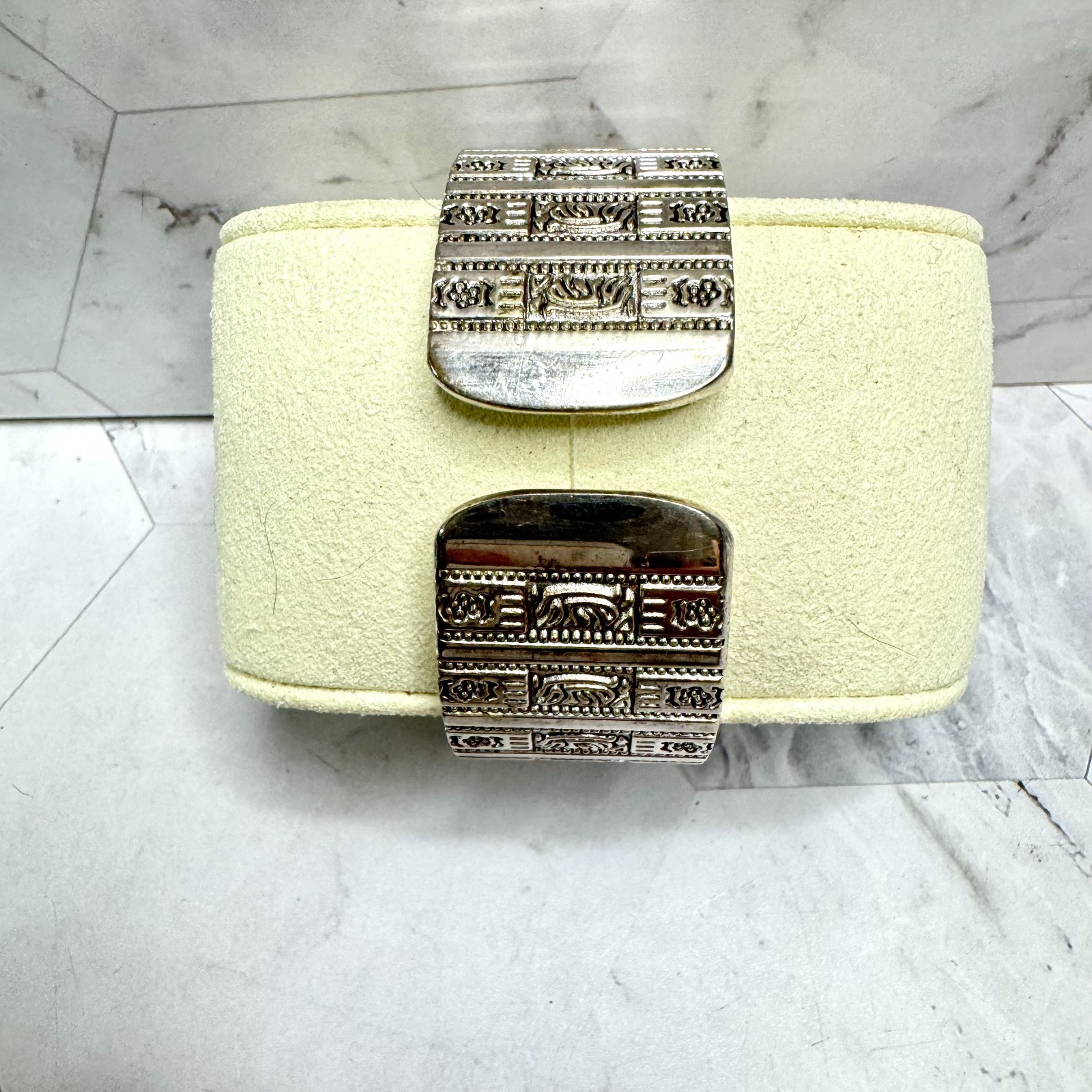 NEW Geneva Elite Women’s Watch Silver Tone MOP Cuff Bangle #2422 New Battery