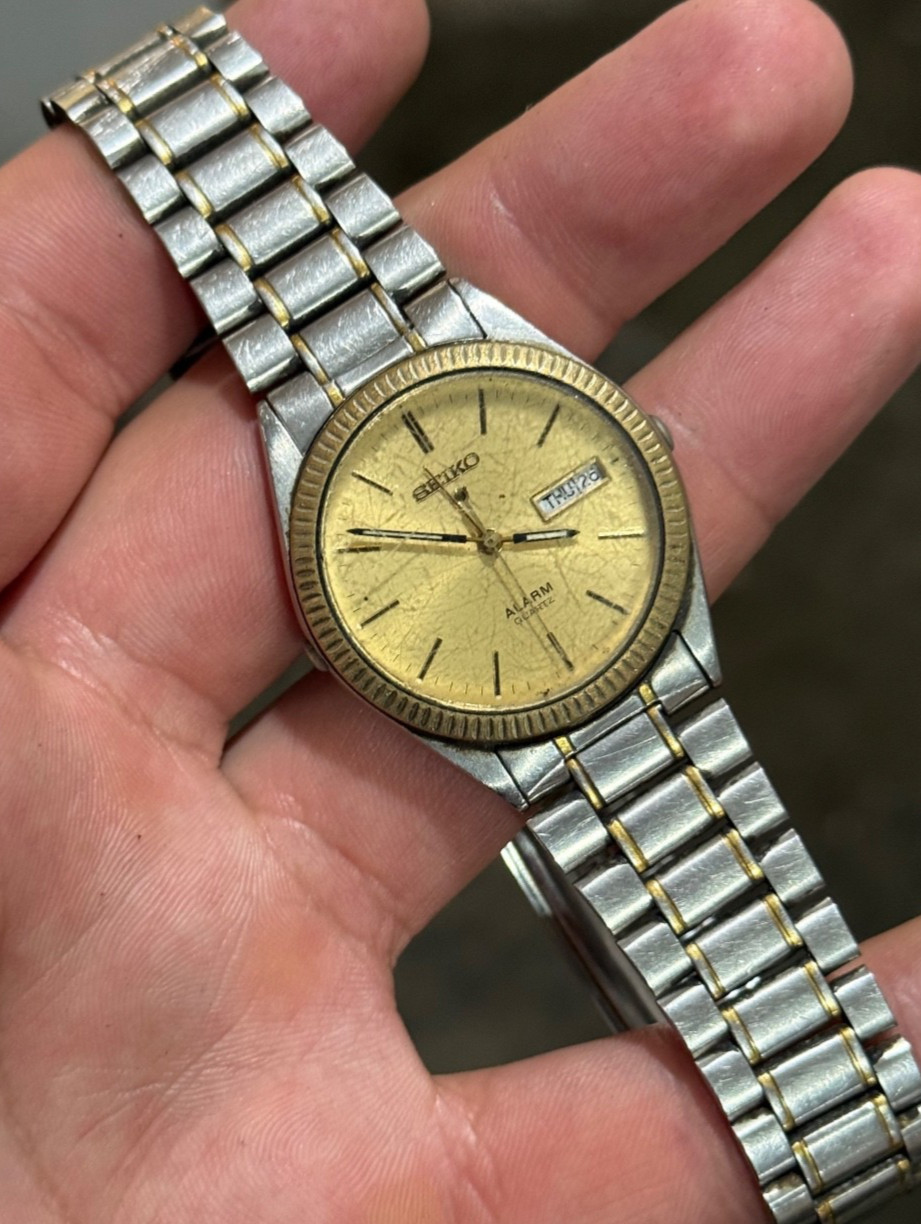 Seiko President 5C23-7000 Alarm Quartz Men’s Day/Date Two-Tone Bracelet Rare