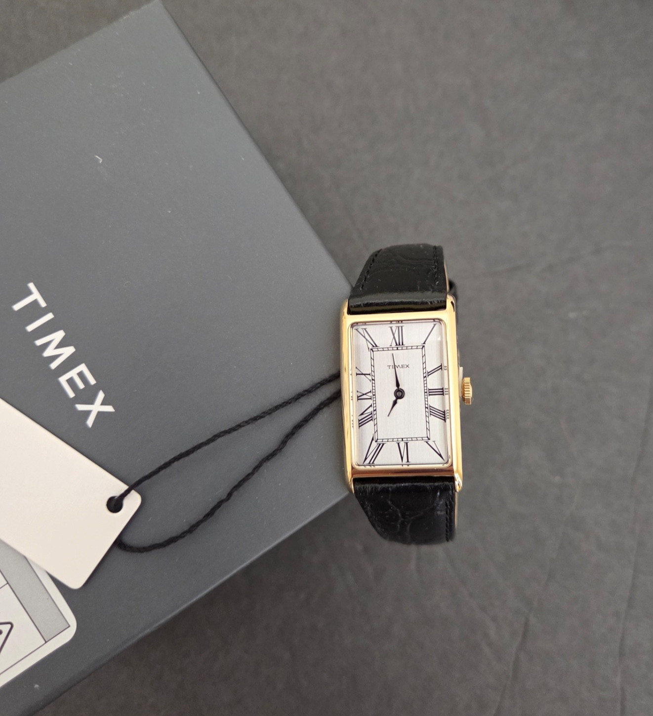 Limited Edition Timex 1976 Lexington Reissue Watch TW2Y56200