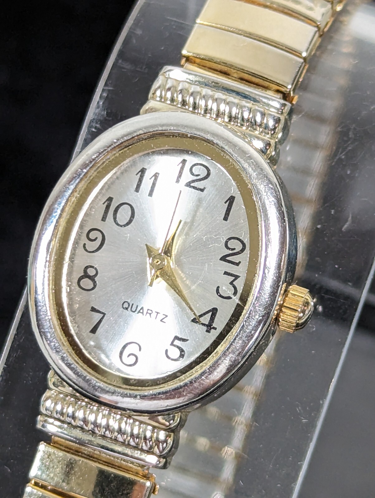 Womans Silver Tone Dial Oval Case Stainless Steel Stretch Band Watch 7 in