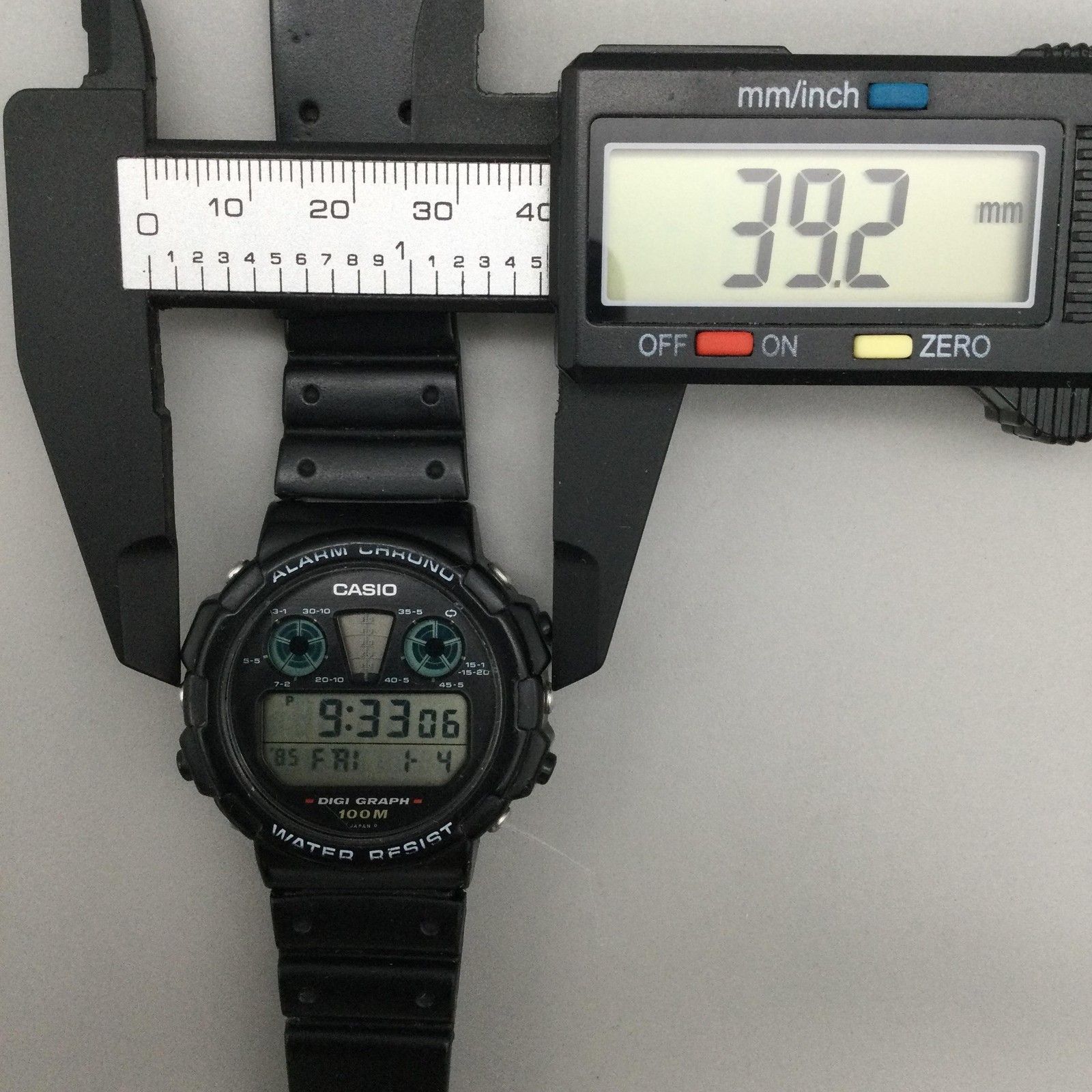 Vintage Casio 828 DGW-30 Mens Watch 39mm Black Digi Graph Digital New Battery