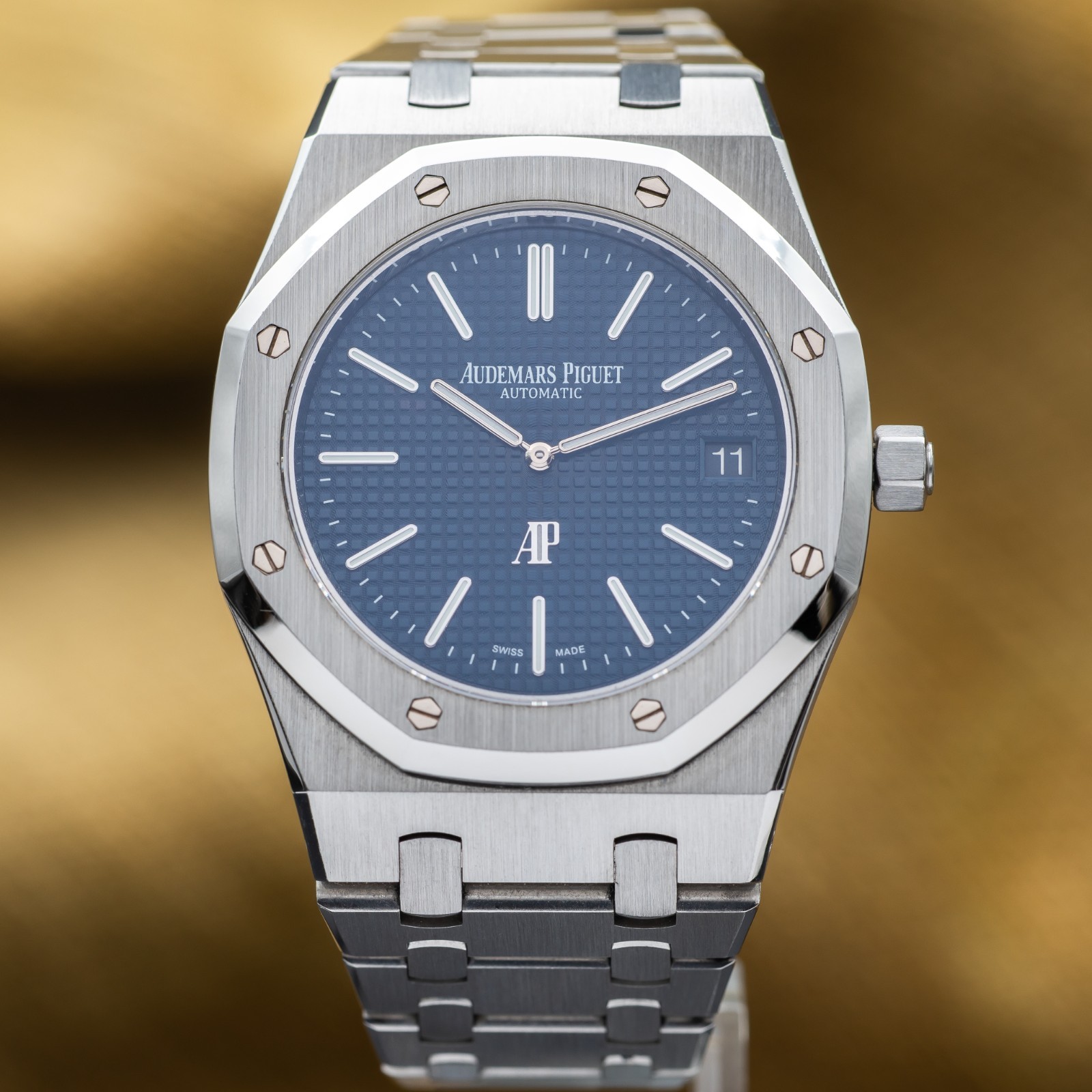 Audemars Piguet Royal Oak ‘Jumbo’ Blue Dial 39mm Steel – AP 15202st Full Set