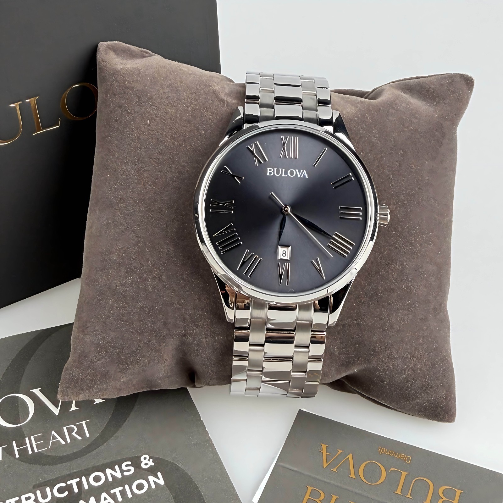 Bulova Classic Men’s Quartz Watch Gray Dial Stainless Steel 96B261 40 mm