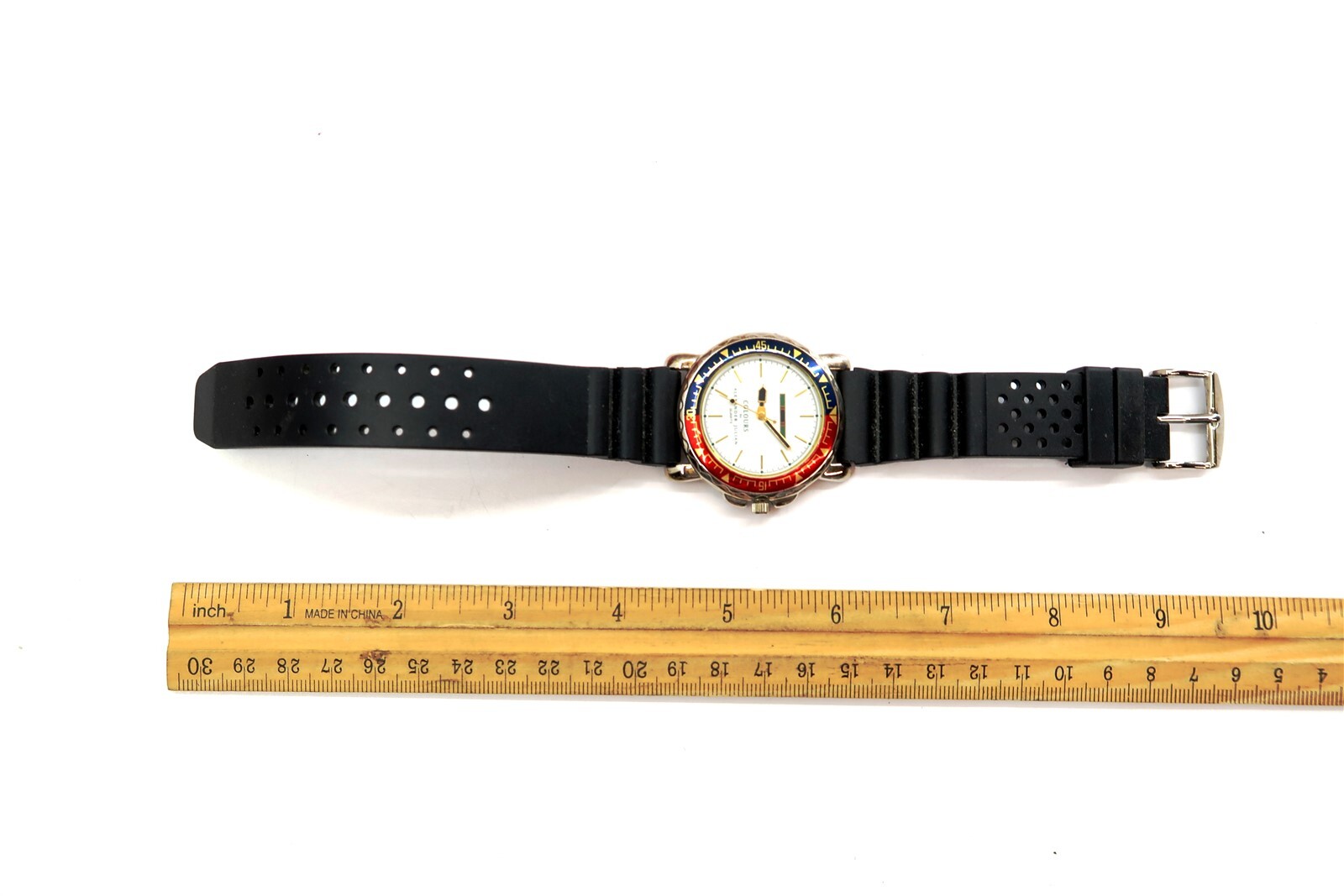 COLOURS by ALEXANDER JULIAN Mens Quartz Watch 40mm Case NEW BATTERY WORKS GREAT
