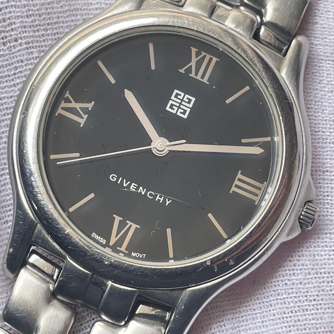 Givenchy Men’s Quartz Watch 35mm Black Dial Used Gift Option