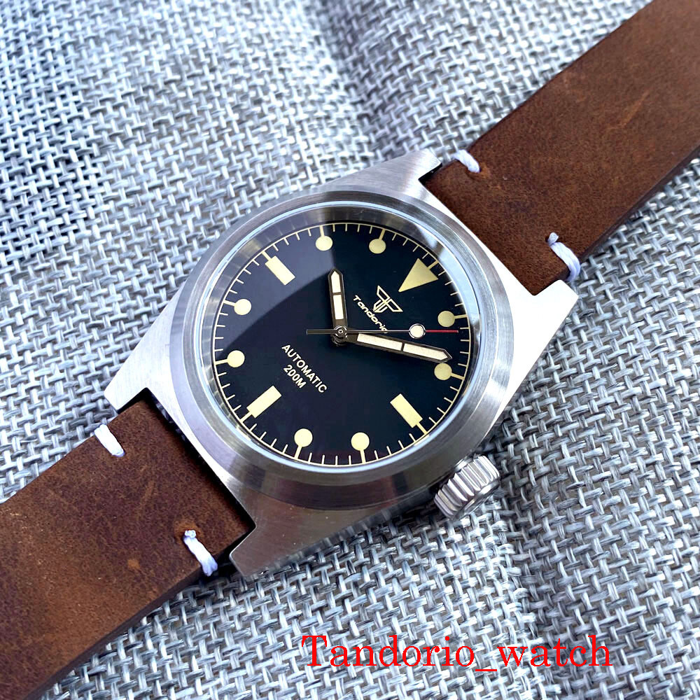 38mm Japan NH35A PT5000 Auto Men’s Watch California Dial Sapphire Glass 20ATM