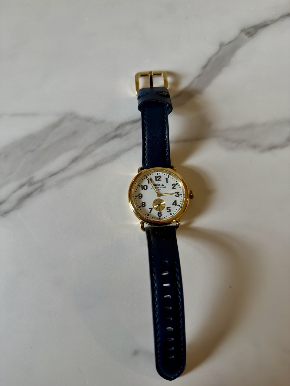 Shinola Runwell 41mm Men’s Quartz-Sapphire Crystal-White Dial Navy Leather Strap