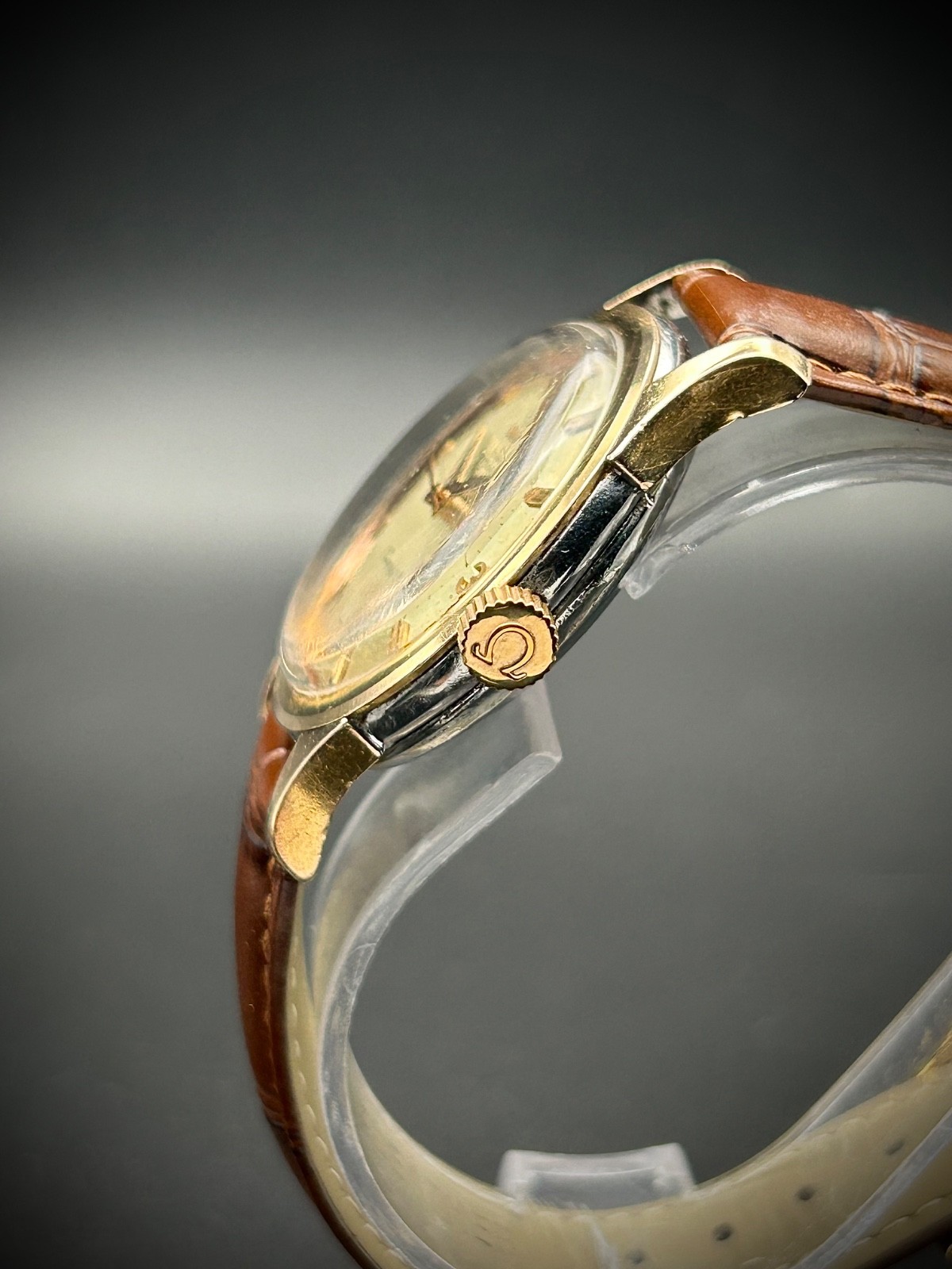 Omega Constellation Pie Pan Automatic Crosshair Dial Ref – 2852-1SC