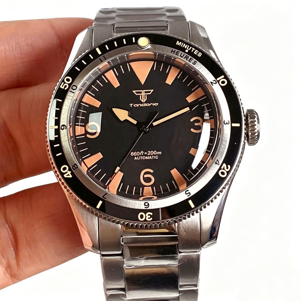 20ATM Diver 40mm Domed Sapphire Glass Retro Dial NH35 PT5000 Automatic Men Watch